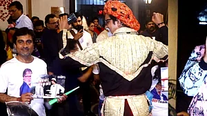 अमिताभ बच्चन ने जलसा के बाहर फैंस के साथ मनाया 81वां जन्मदिन, बिग बी ने अपने प्रशंसकों को बताया अपना 'परिवार'