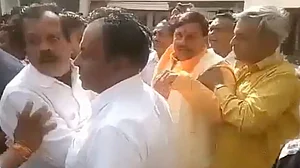 मध्य प्रदेश चुनाव: शिवराज के मंत्री ने लांघी मर्यादा, सरेआम दी माँ-बहन की गाली, मोहन यादव का वीडियो वायरल