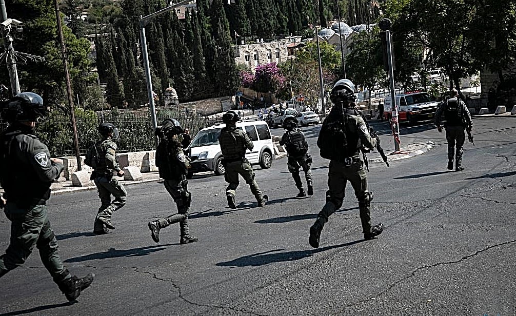 दुनिया: हमास से निपटने के लिए इज़राइल ने 'आयरन स्टिंग' तैनात किया और हमास ने 222 लोगों का किया था अपहरण