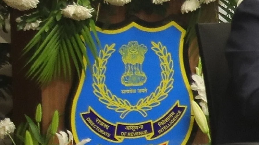 गुजरात में 500 करोड़ रुपये का मादक पदार्थ जब्त, केमिकल इंजीनियर सहित दो गिरफ्तार