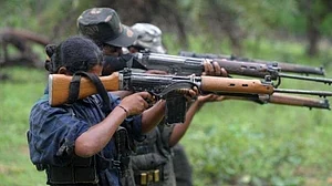 झारखंड: बोकारो में जबरदस्त मुठभेड़, 8 नक्सली ढेर, 1 करोड़ का इनामी नक्सली भी मारा गया