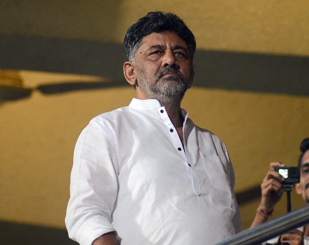 कर्नाटक उपचुनाव में सभी सीटों पर कांग्रेस की शानदार जीत, शिवकुमार बोले- ये 5 गारंटी, आम आदमी और विकास की जीत है