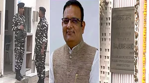 सीएम केजरीवाल की पेशी से पहले दिल्ली के एक और मंत्री पर छापा, मंत्री राज कुमार आनंद के ठिकानों पर ED की रेड