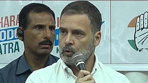 MP-छत्तीसगढ़ में भारी बहुमत के साथ सत्ता में आ रही है कांग्रेस, लोग अपने मताधिकार का करें प्रयोग: राहुल गांधी