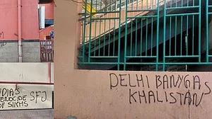 दिल्ली: खालिस्तान समर्थक नारे लिखे जाने के मामले में बड़ी कार्रवाई, पकड़ा गया गुरपतवंत सिंह पन्नू का गुर्गा