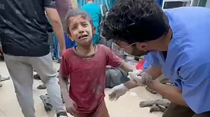 इजरायल के हमले में हर 10 मिनट में एक बच्चे की मौत, गाजा के स्वास्थ्य मंत्रालय ने किया दावा