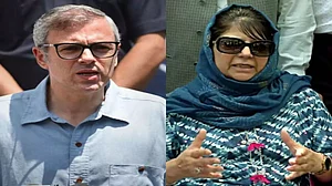 Article 370 पर SC के फैसले से उमर अब्दुल्ला निराश, महबूबा बोलीं- हिम्मत न हारे लोग, कांग्रेस ने की जल्द चुनाव कराने की मांग