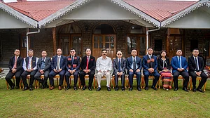 मिजोरम के नए मुख्यमंत्री बने लालदुहोमा, साथ में 11 मंत्रियों ने भी ली पद और गोपनीयता की शपथ
