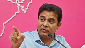 Telangana Result: केटीआर ने मानी हार, कहा- नतीजे निराशाजनक, इसे एक सीख के रूप में लेंगे हम