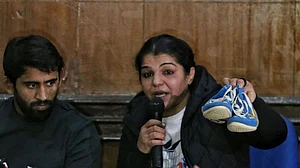 साक्षी मलिक ने फिर आंदोलन की दी चेतावनी, कहा- बृजभूषण के सहयोगी को बर्खास्त करे मोदी सरकार