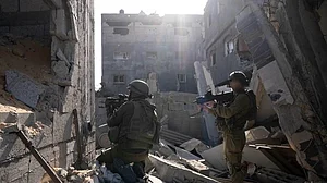 गाजा में जमीनी युद्ध शुरू करने के बाद से इजरायली सेना पर सबसे बड़ा हमला, 10 जवानों की मौत