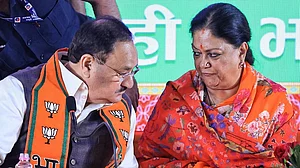 राजस्थान में नए चेहरे को CM बनाने की खबरों से वसुंधरा गुट में मची खलबली! शाह-नड्डा से मिलने का मांगा समय