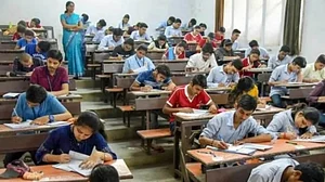 बिहार: गुरुवार से 12वीं की परीक्षा, 13 लाख परीक्षार्थियों के लिए बने 1523 केंद्र, 30 मिनट पहले पहुंचना होगा
