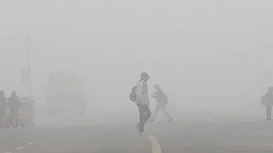 उत्तर भारत में आगे भी छाया रहेगा घना कोहरा, IMD ने बताया कब मिलेगी शीत लहर से राहत
