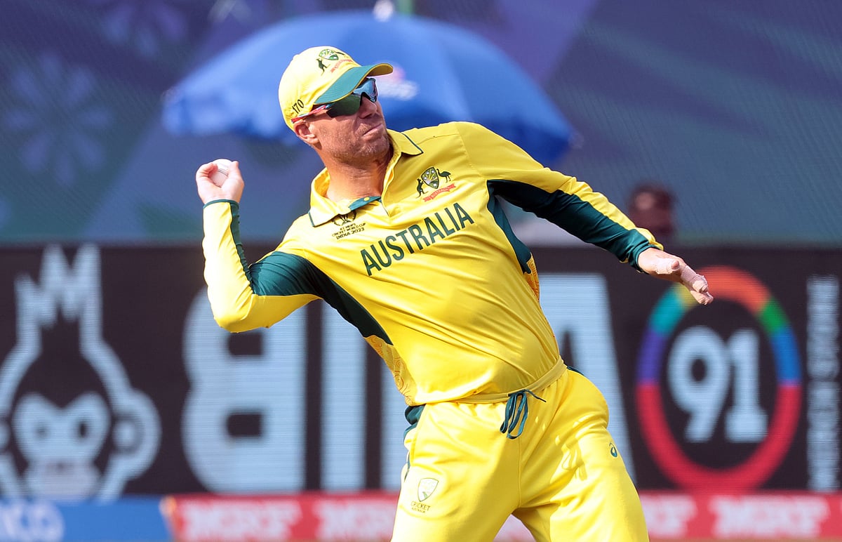 खेल: जो रूट ने 2 रन बनाकर भी रचा इतिहास और भारतीय बल्लेबाज तन्मय अग्रवाल ने तोड़ा वर्ल्ड रिकॉर्ड      