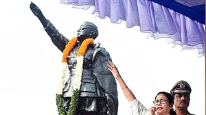 केंद्र के नेताजी के जन्मदिन पर राष्ट्रीय अवकाश घोषित नहीं करने पर भड़कीं ममता, BJP पर बोला हमला