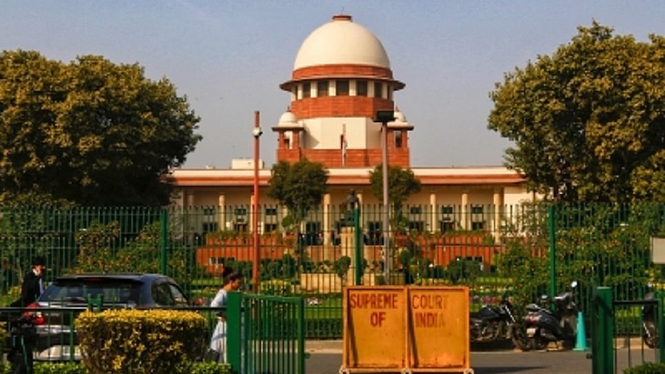 Waqf Amendment Law: नया वक्फ कानून लागू होगा या नहीं? सुप्रीम कोर्ट आज सुनाएगा फैसला  