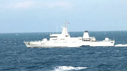 मोरक्को की नौसेना ने अटलांटिक तट से 141 प्रवासियों को बचाया