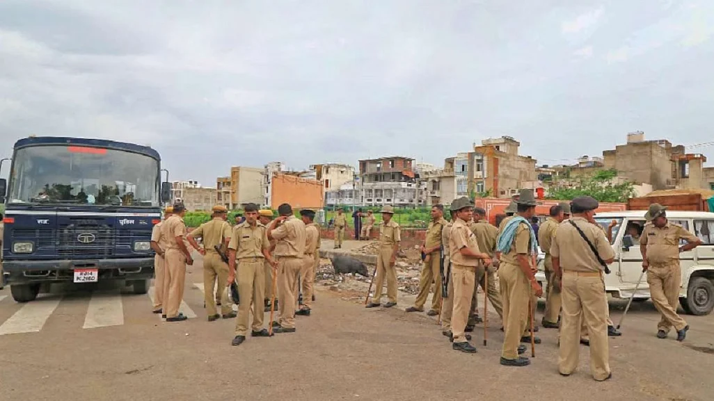 जयपुर में मुस्लिमों को घर किराए पर नहीं देने के लगे पोस्टर, पुलिस की दखल के बाद हटाए गए