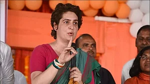 यूपी में महिला जज की संदिग्ध मौत, प्रियंका गांधी ने योगी सरकार को घेरा, कहा- सोचें आम लड़की हर दिन...