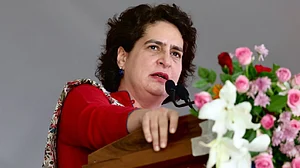 चुनावी तारीखें और चरण बीजेपी की सहूलियत के हिसाब से बनते हैंः प्रियंका गांधी