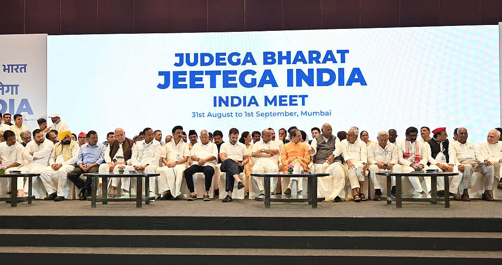 अडिग-अटूट विपक्षी एकजुटता और जागरुकता से ही पाकिस्तान जैसी तानाशाही से बचाया जा सकता है भारत को