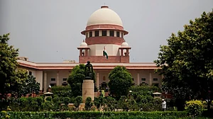 बंगाल एसआईआरः सुप्रीम कोर्ट ने कहा- 60 लाख लोगों के दावों, आपत्तियों पर आज ही आएगा फैसला