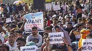 यूपी पुलिस भर्ती पेपर लीक मामले में एसटीएफ ने पहली गिरफ्तारी की, दूसरे आरोपी की तलाश जारी