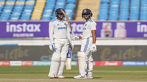खेल: तीसरे दिन टीम इंडिया मज़बूत, इंग्लैंड पर 322 रनों की बढ़त और BATC 2024 में भारतीय महिलाओं ने रचा इतिहास