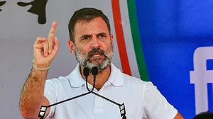 निर्वाचन आयोग लोकतंत्र का रक्षक नहीं, 'वोट चोरी' की साजिश का सहभागी बन चुका हैः राहुल गांधी