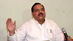 अली अशरफ फातमी ने JDU से दिया इस्तीफा, चुनाव से पहले नीतीश कुमार को झटका