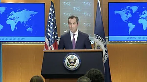 दुनियाः अमेरिका ने केजरीवाल की गिरफ्तारी पर फिर की टिप्पणी, चीन की एक और कंपनी ने पाकिस्तान में काम बंद किया