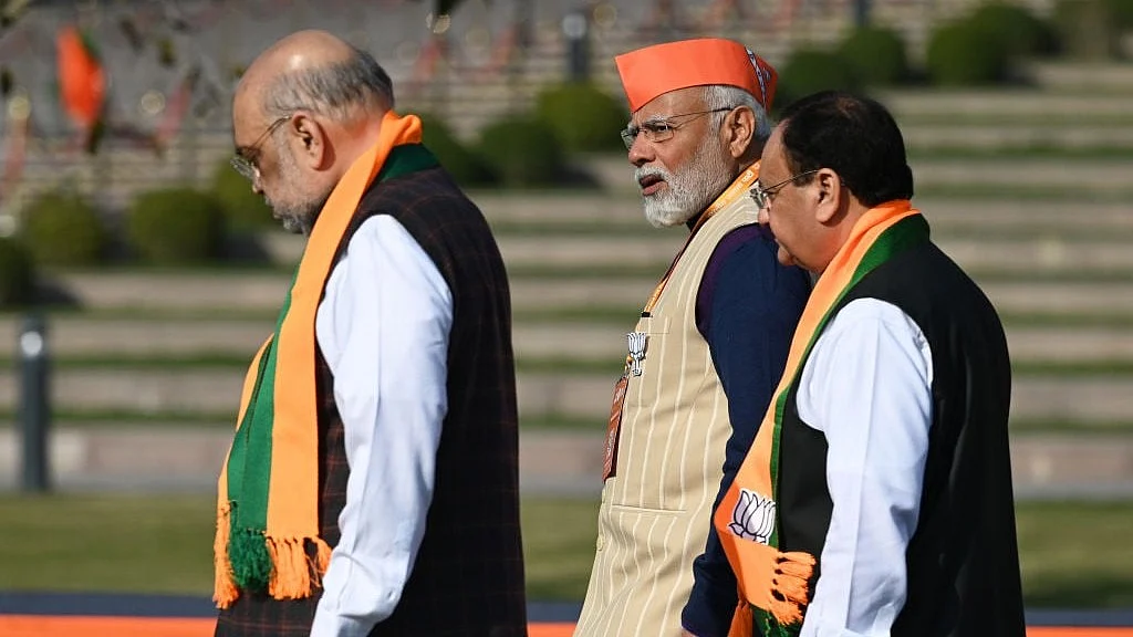 बीजेपी के लिए पहले जैसा आसान नहीं यूपी, एकतरफा चुनाव दूर की कौड़ी 