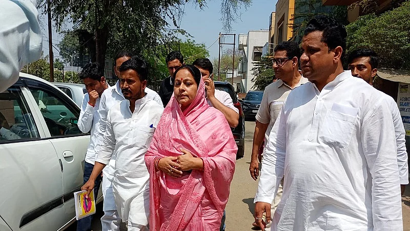 समाजवादी पार्टी ने मुरादाबाद से रुचि वीरा और रामपुर से नदवी को उम्मीदवार बनाया