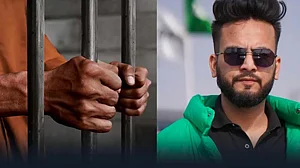 यूट्यूबर एलविश यादव की लगातार बढ़ रही मुश्किलें, सोशल मीडिया से मिले साक्ष्य केस डायरी में दर्ज