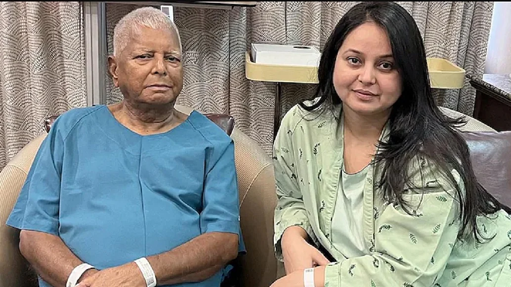 लोकसभा चुनाव के प्रचार में उतरेंगे लालू यादव, बेटी रोहिणी आचार्य के लिए छपरा में करेंगे कैंप