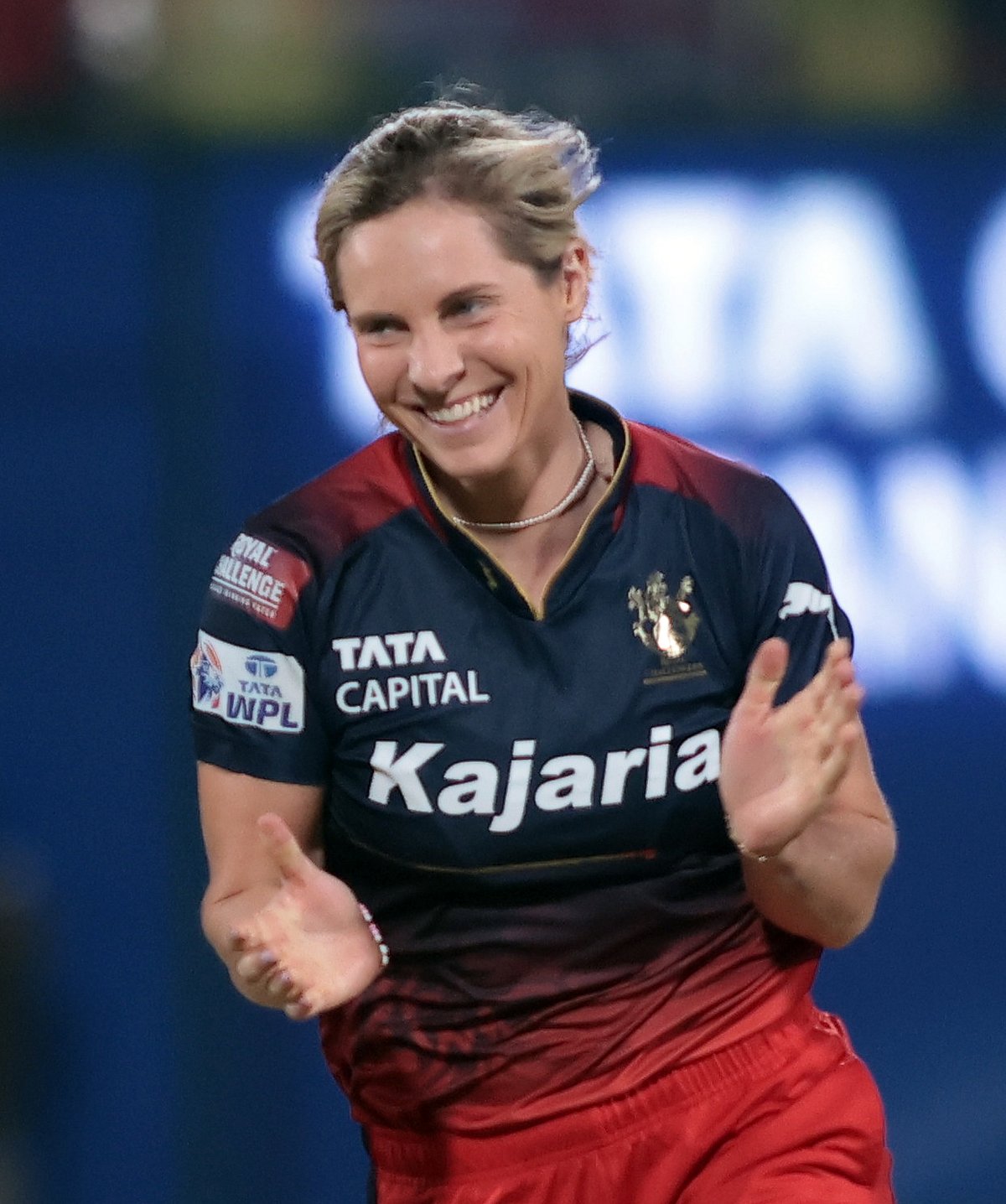 खेल: ऋषभ पंत की टीम में खतरनाक पेसर की एंट्री! और क्रिकेट ऑस्ट्रेलिया की कॉन्ट्रैक्ट लिस्ट में शामिल हुईं सोफी