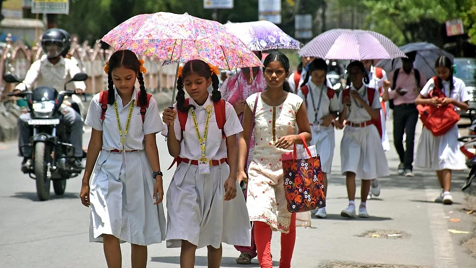 झारखंड में गर्मी और लू के चलते 8वीं कक्षा तक स्कूल अगले आदेश तक बंद