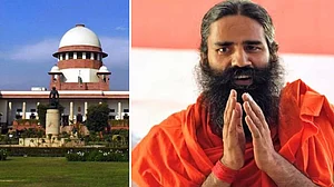 सुप्रीम कोर्ट में आज पतंजलि मामले पर होगी सुनवाई, कोर्ट तय करेगा बाबा रामदेव पर अवमानना का आरोप लगेगा या नहीं