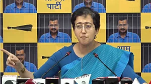 दिल्ली की अदालत आतिशी के खिलाफ कांग्रेस नेता के मानहानि मामले की सुनवाई 19 फरवरी को करेगी