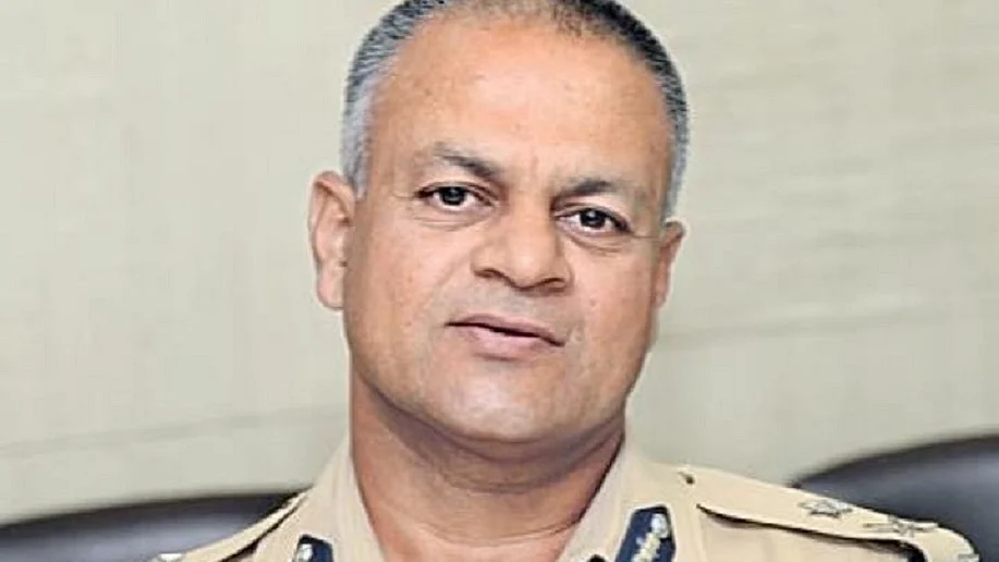 तेलंगाना के वरिष्ठ IPS अधिकारी की कार्डियक अरेस्ट से मौत, सीएम ने जताया शोक