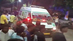 ओडिशा: पुरी में भगवान जगन्नाथ की चंदन यात्रा के दौरान हादसा, पटाखों के ढेर में हुए धमाके में 15 लोग झुलसे