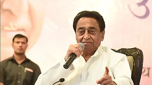 BJP की चुनाव को सांप्रदायिक रंग देने की कोशिश नाकाम, जनता बुनियादी मुद्दों पर टिकी हुई हैः कमलनाथ