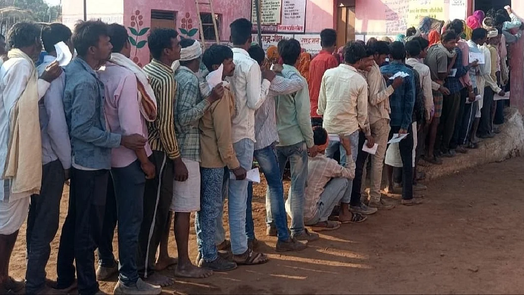 5वें चरण में 49 सीट पर 5 बजे तक 56.68% मतदान, बंगाल में सबसे ज्यादा, महाराष्ट्र में सबसे कम वोटिंग