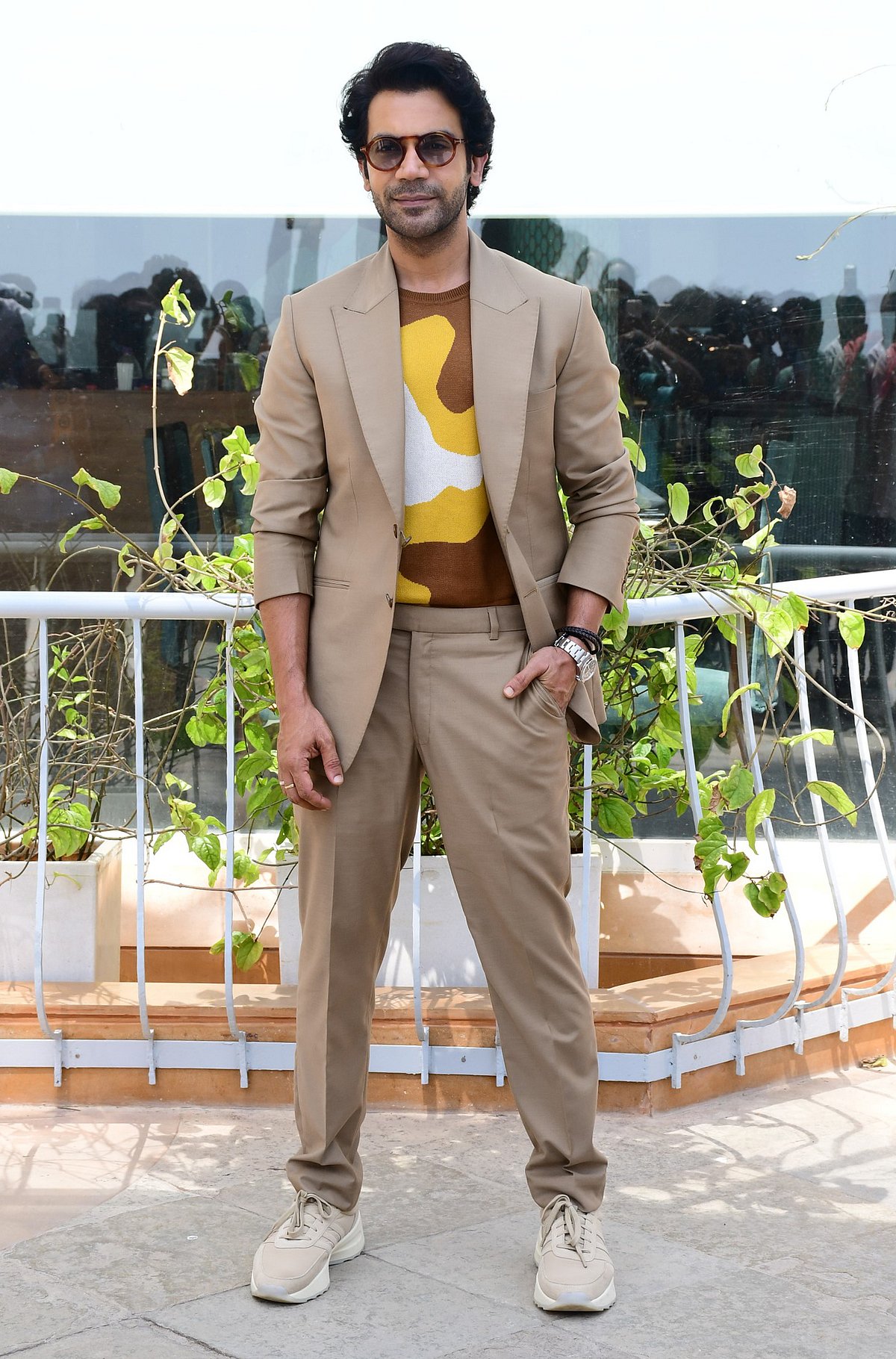 सिनेजीवन: एक ही फिल्म में रणबीर-ऋतिक आएंगे नजर और Kartik Aaryan के घर पसरा मातम