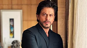 IPL मैच के दौरान शाहरुख खान की तबीयत बिगड़ी, अहमदाबाद के अस्पताल में भर्ती, गर्मी से हुआ डिहाइड्रेशन