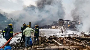 महाराष्ट्र के ठाणे में केमिकल फैक्ट्री में बॉयलर फटने से लगी भीषण आग, 7 मजदूरों की मौत, 48 अन्य घायल