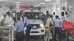 वीडियो: ऋषिकेश AIIMS के ICU में पुलिस ने दौड़ा दी जीप, मरीज हैरान, जानें आखिर क्या है मामला?