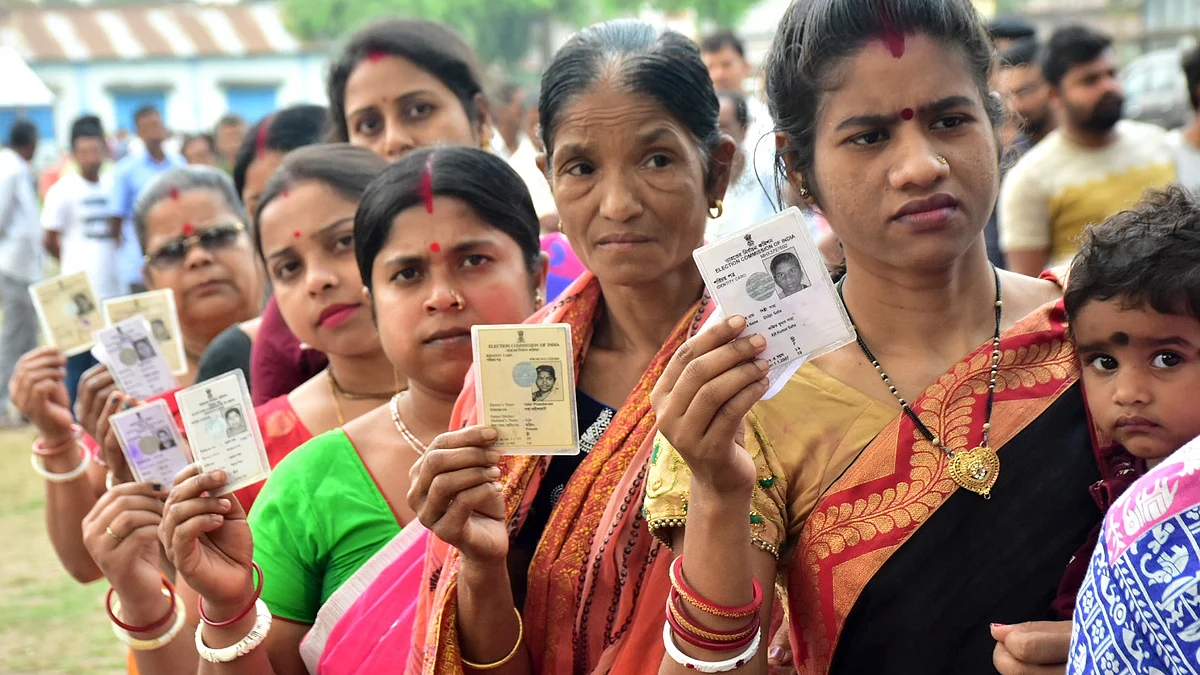 लोकसभा चुनाव के सातवें चरण के लिए मतदान जारी