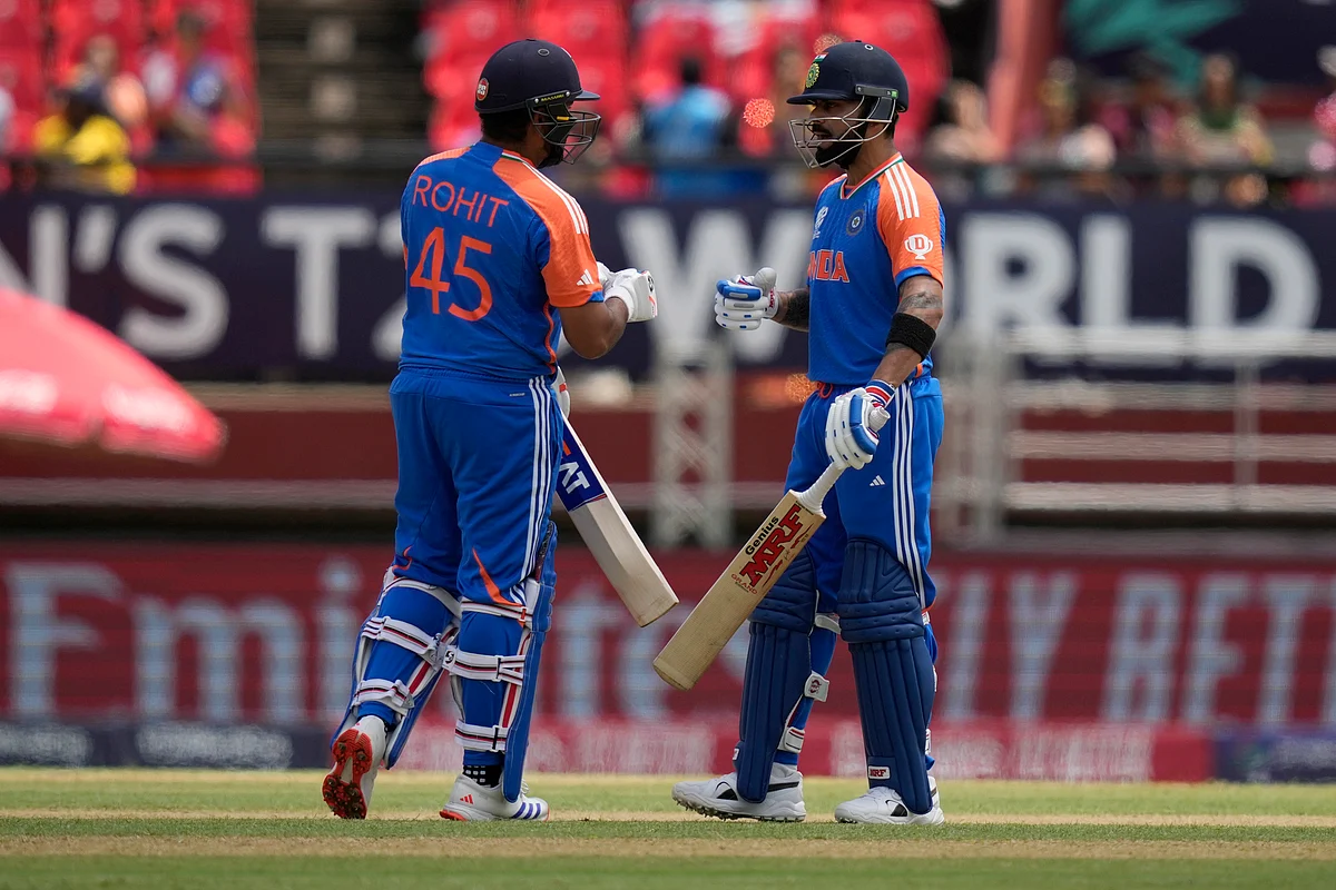 Ind vs Aus: ऑस्ट्रेलिया में आखिरी मैच खेल सकते हैं कोहली और रोहित, गेंदबाजी की पहेली सुलझाने में गंभीर नाकाम!